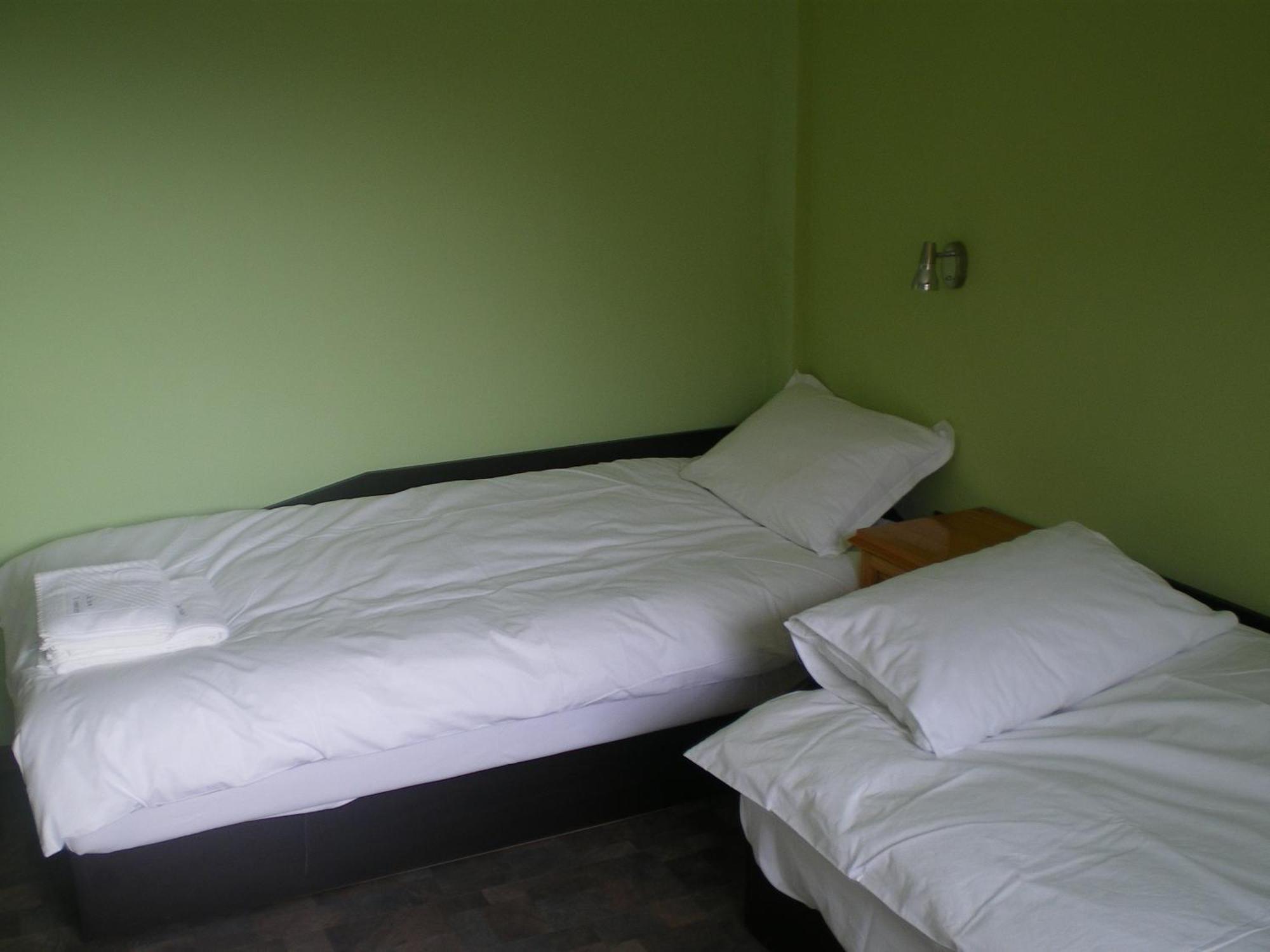 Family Hotel Balkana 아프릴치 외부 사진